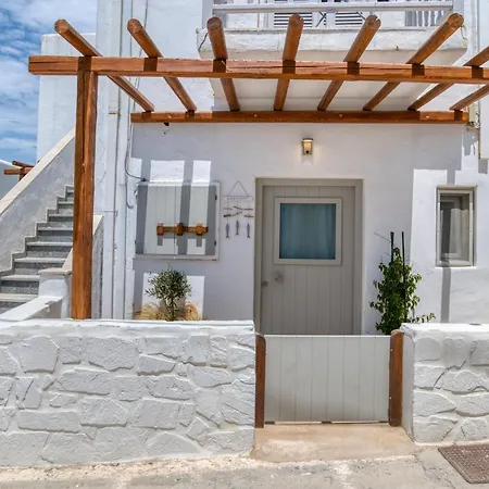 Aegis Royale * Naousa (Paros)